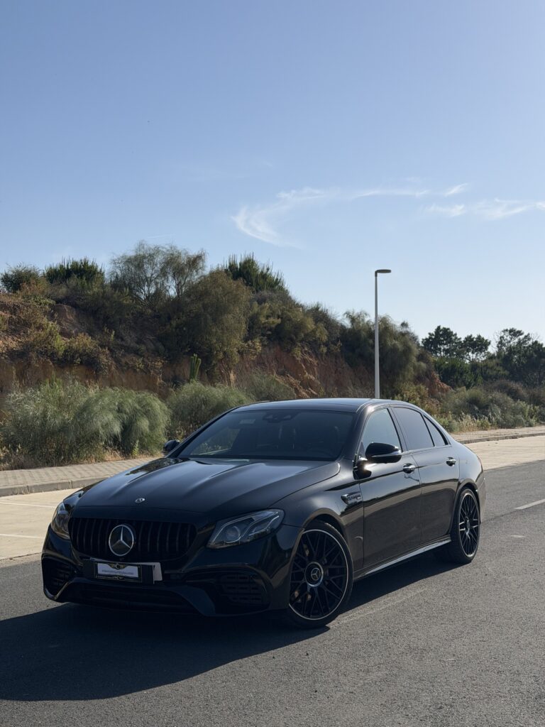 MERCEDES BENZ E43 AMG