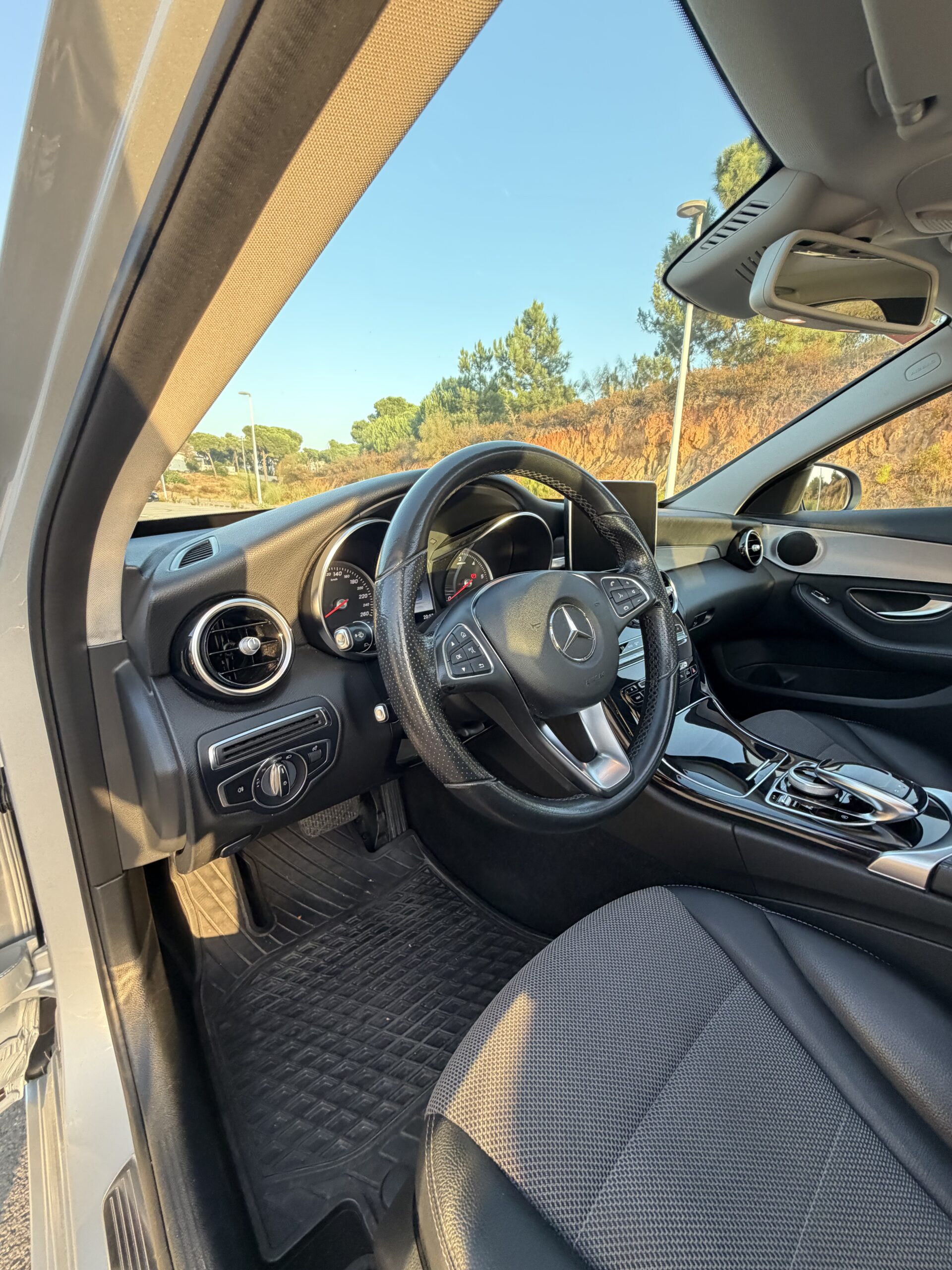 MERCEDES BENZ CLASE C 220